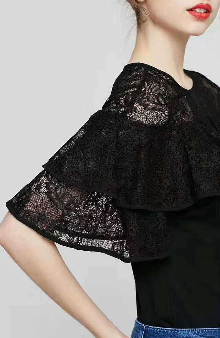 フリルブラウス 透かし編み二段フリル袖ブラウス