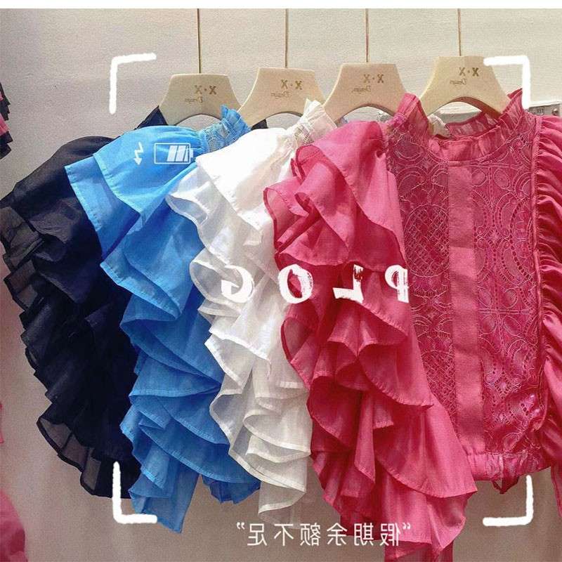 フリルブラウス 華やかフリル襟付きレースブラウス