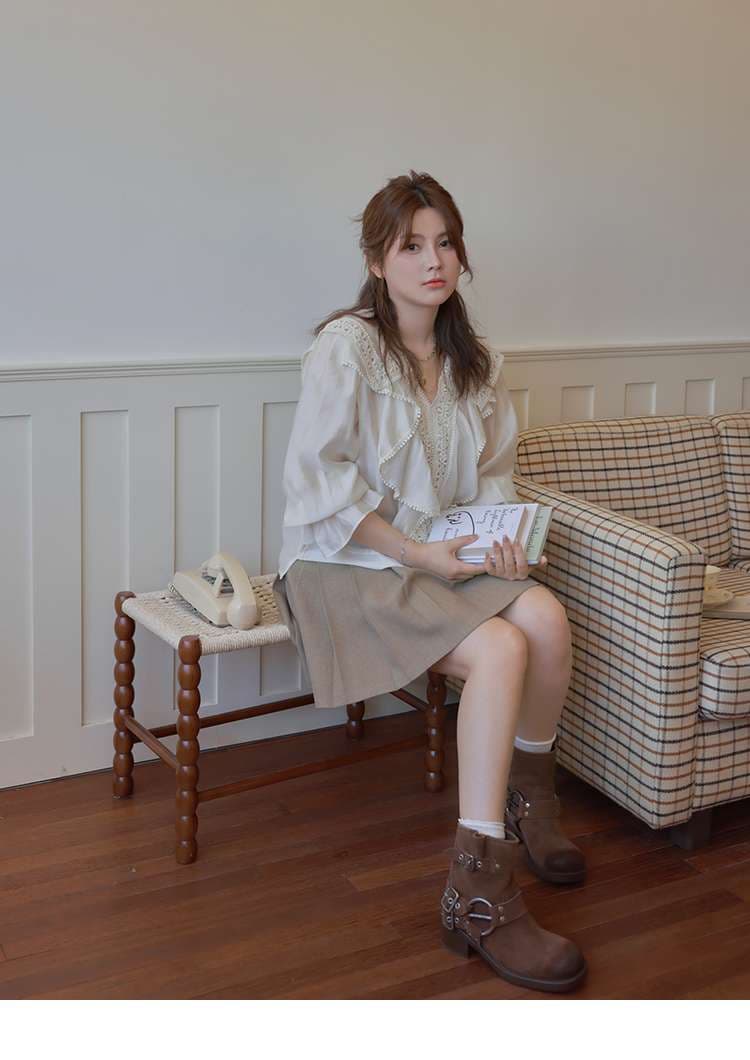 レース襟フリルブラウス