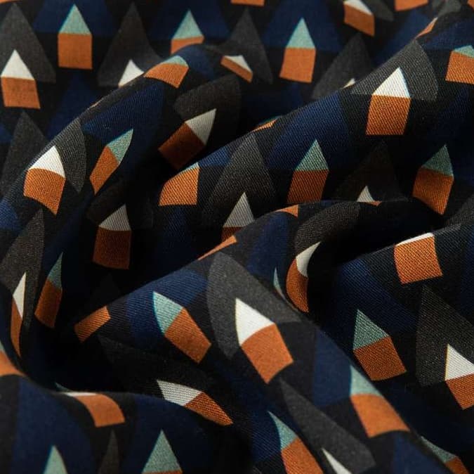 フリルブラウス 幾何学模様フリル袖ブラウス