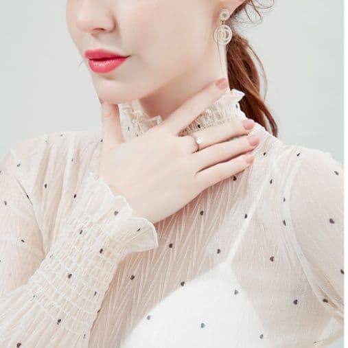 フリルブラウス ドット柄シアー素材首元フリル長袖ブラウス