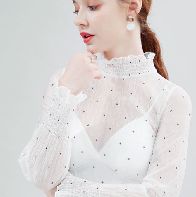 フリルブラウス ドット柄シアー素材首元フリル長袖ブラウス