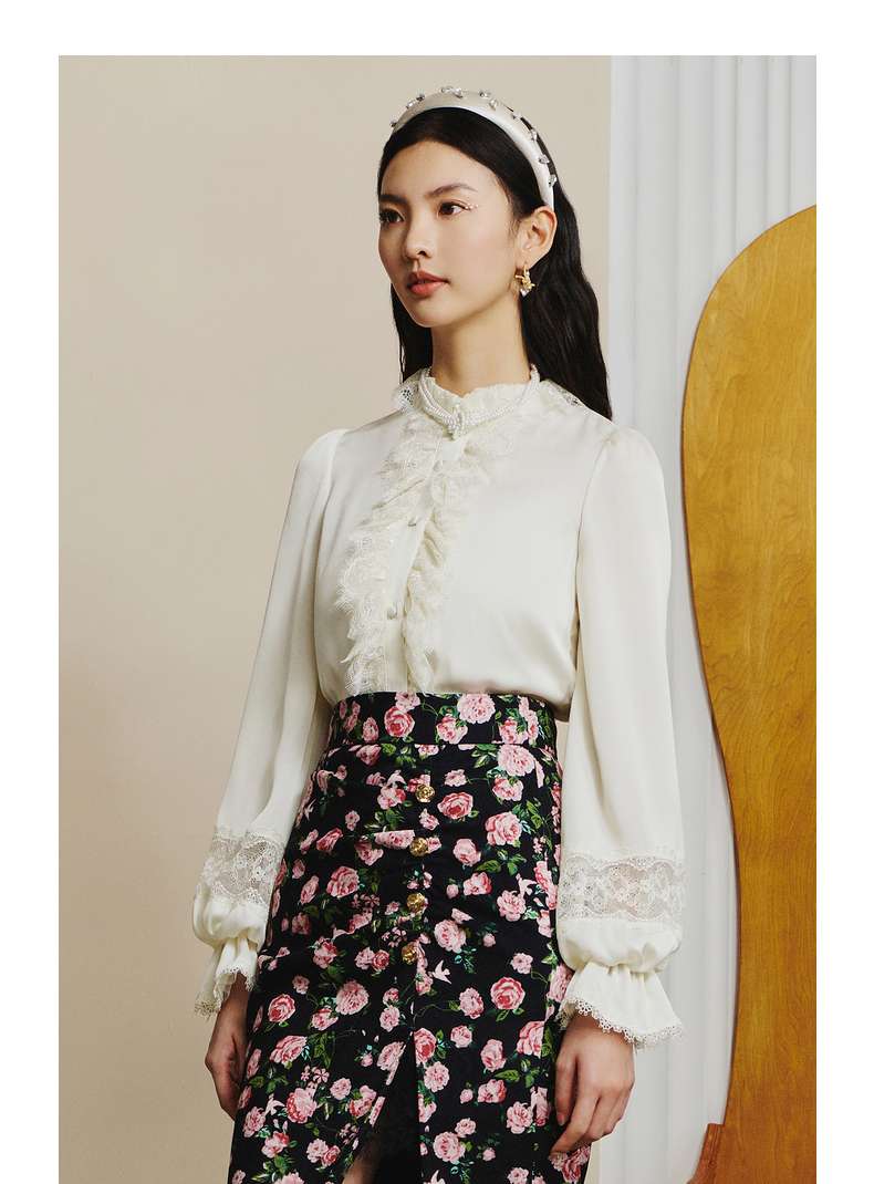 フリルブラウス 袖 フリル