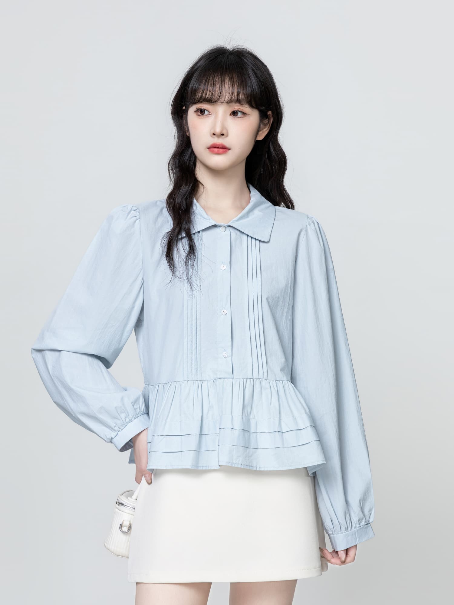 フリルブラウス 優雅な二段裾フリルブラウス