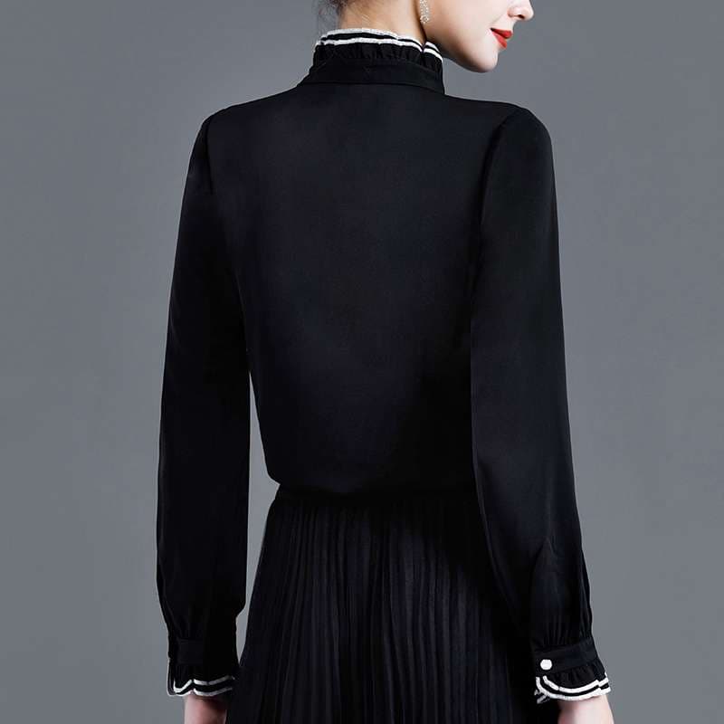 スタンドカラーフリルブラウス