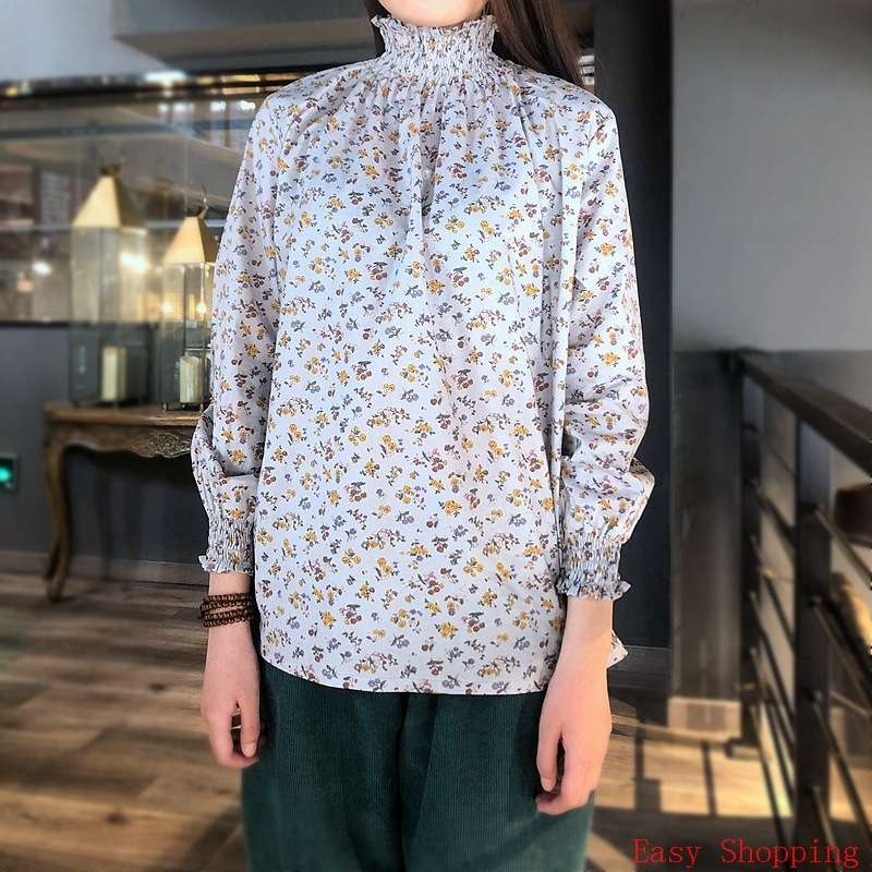 フリルブラウス 繊細花柄フリル袖ブラウス