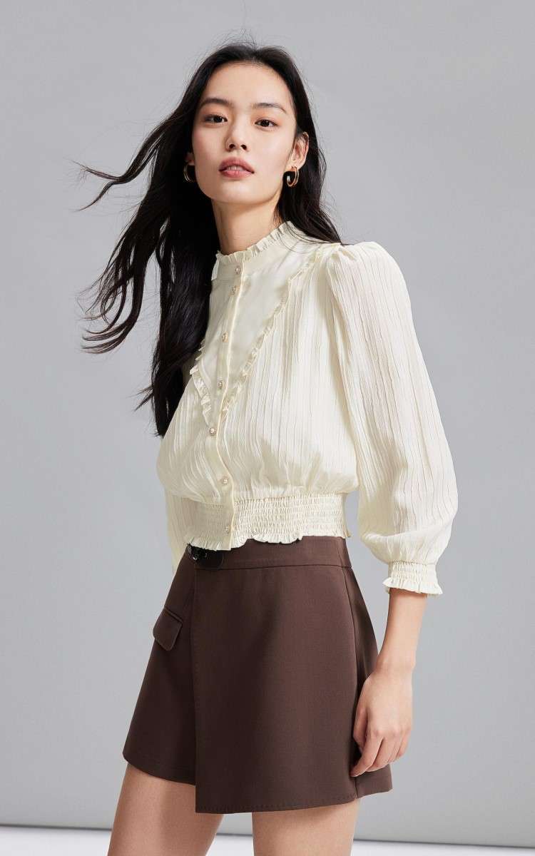 フリルブラウス フリル襟付き七分袖シャーリングブラウス