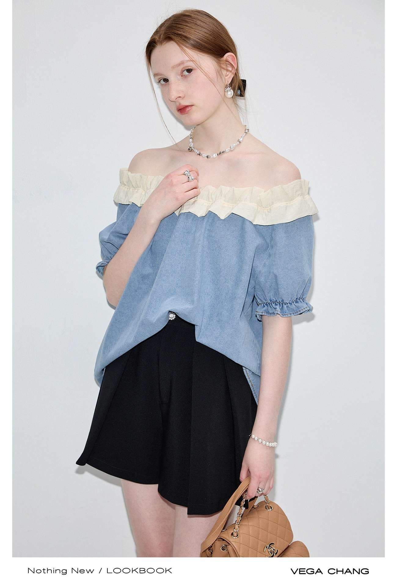 フリル襟付き袖フリルブラウス