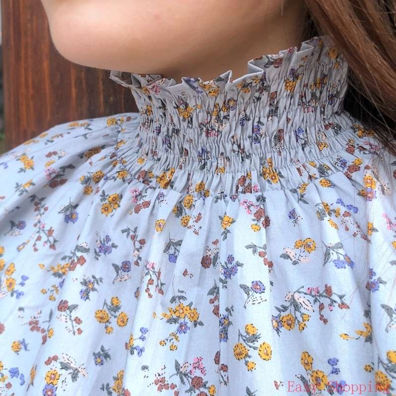 フリルブラウス 繊細花柄フリル袖ブラウス