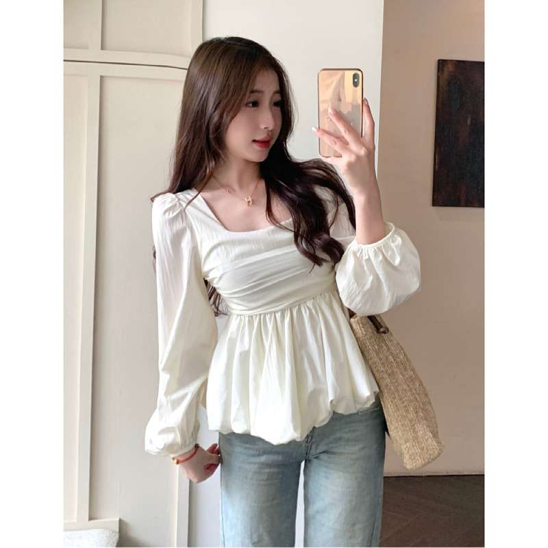 フリルブラウス ふんわり袖のペプラムブラウス