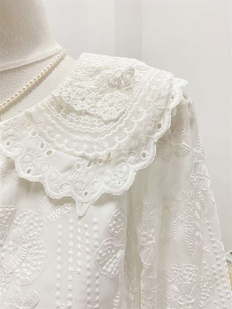 フリルブラウス レース襟付き レトロ調刺繍ブラウス