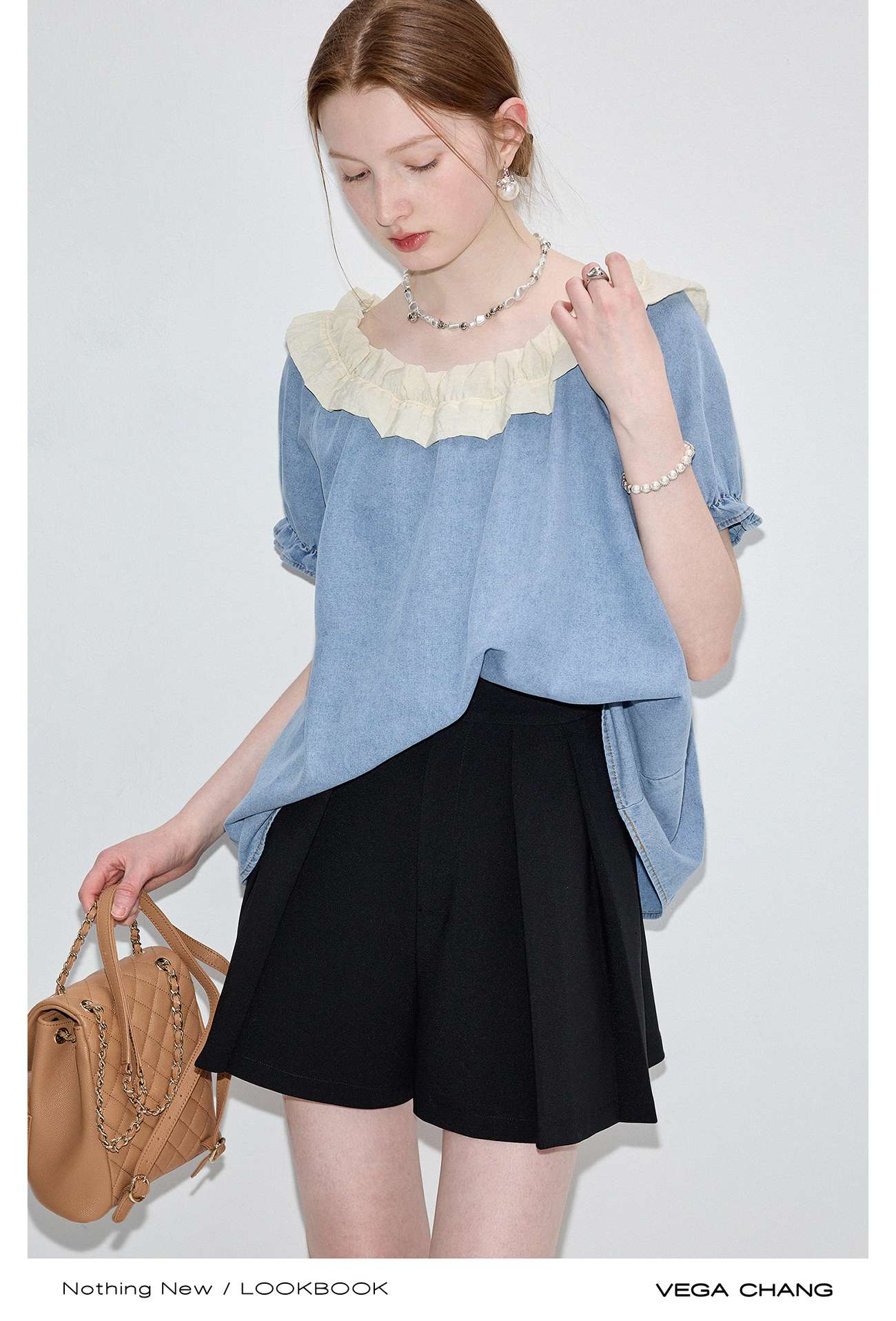 フリル襟付き袖フリルブラウス