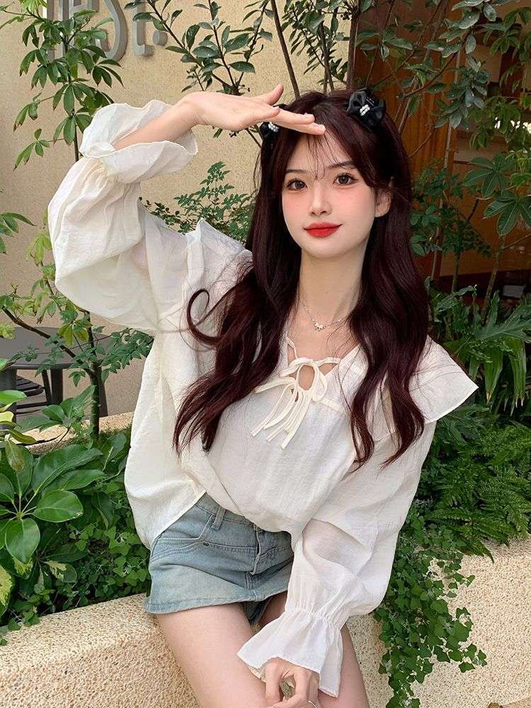 フリルブラウス フリル袖のロマンティックブラウス