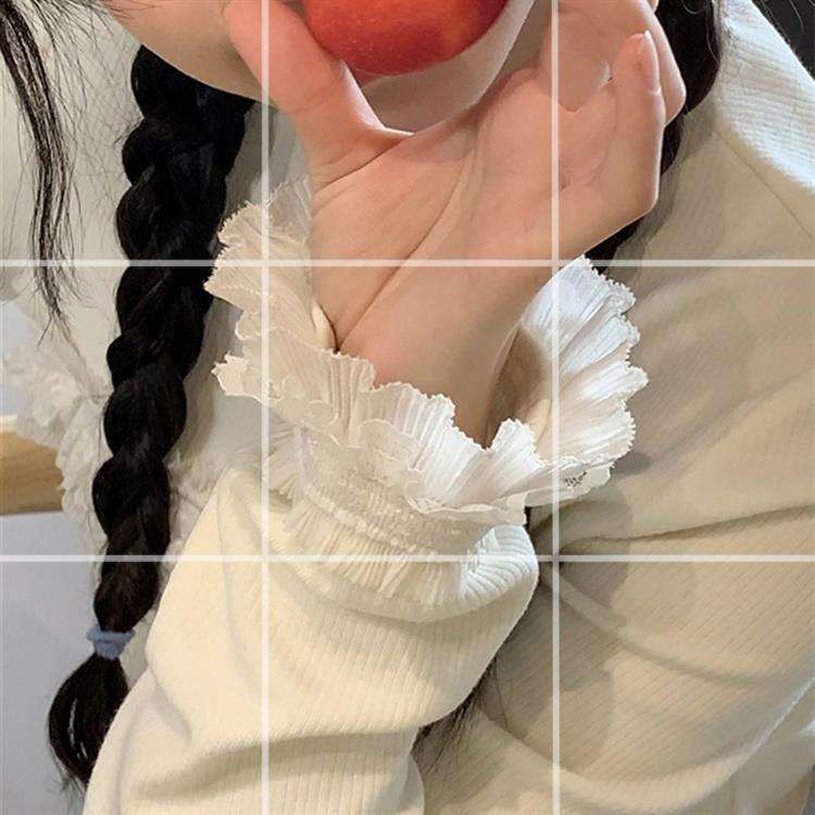 フリルブラウス ふんわりフリル袖ブラウス