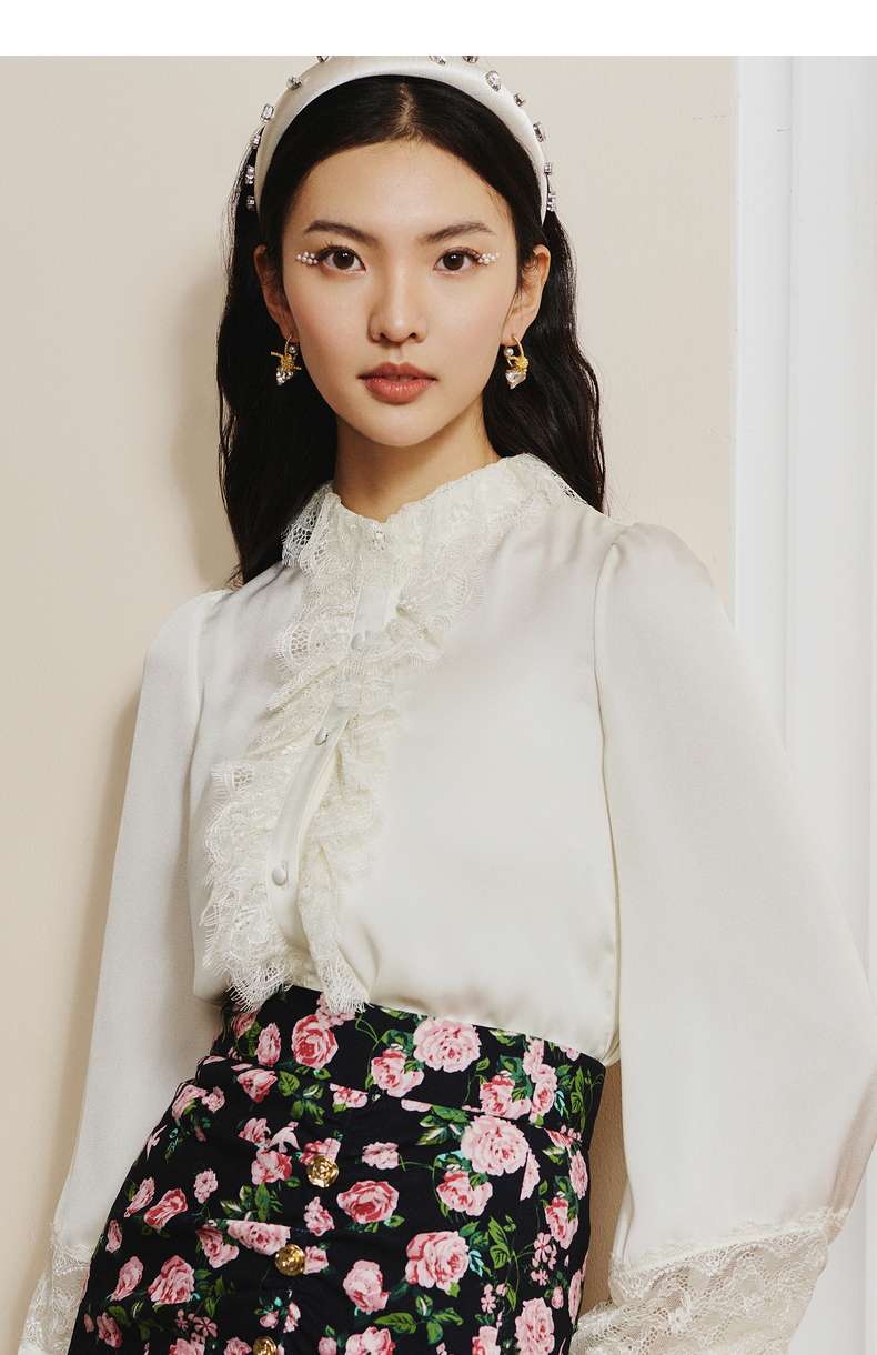 フリルブラウス 袖 フリル